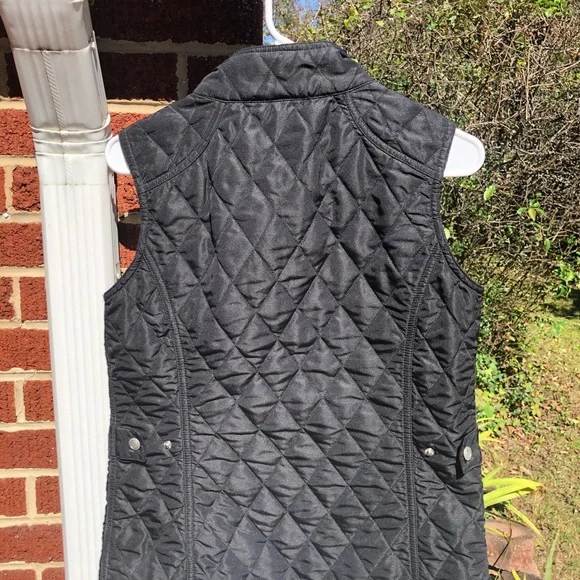 Kate Lord black quilted vest jacket The Ritz Carlton Golf Club, Orlando - Picture 5 of 5